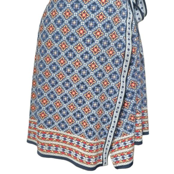 Max Studio Dress Wrap Floral Blue Size M Cottagecore Artsy Stretchy - Picture 4 of 8